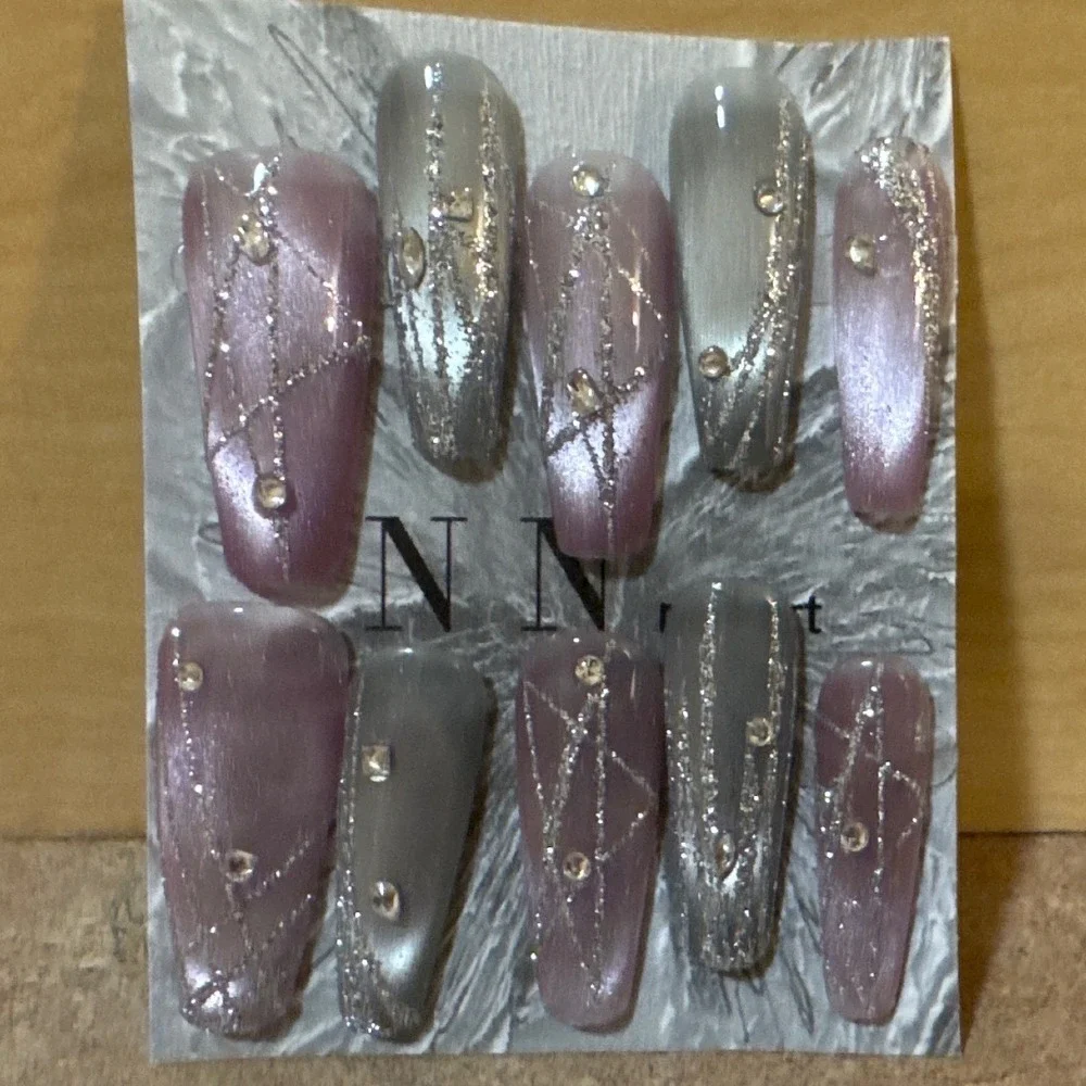 Grey Cat Eye‎ Press On Nails Silver Glitter Rhinestone Coffin Long Set